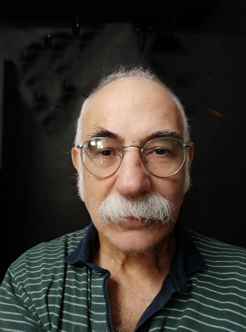 Leo Maslíah Unplugged