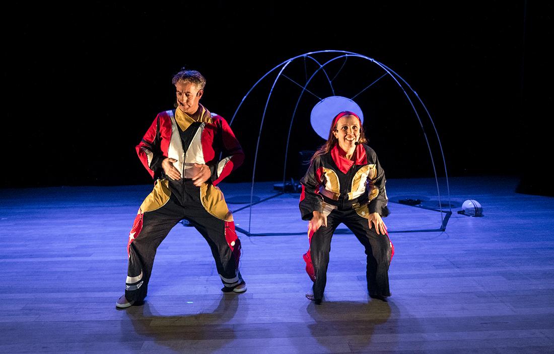 Cosa curiosa – Crece desde le pie