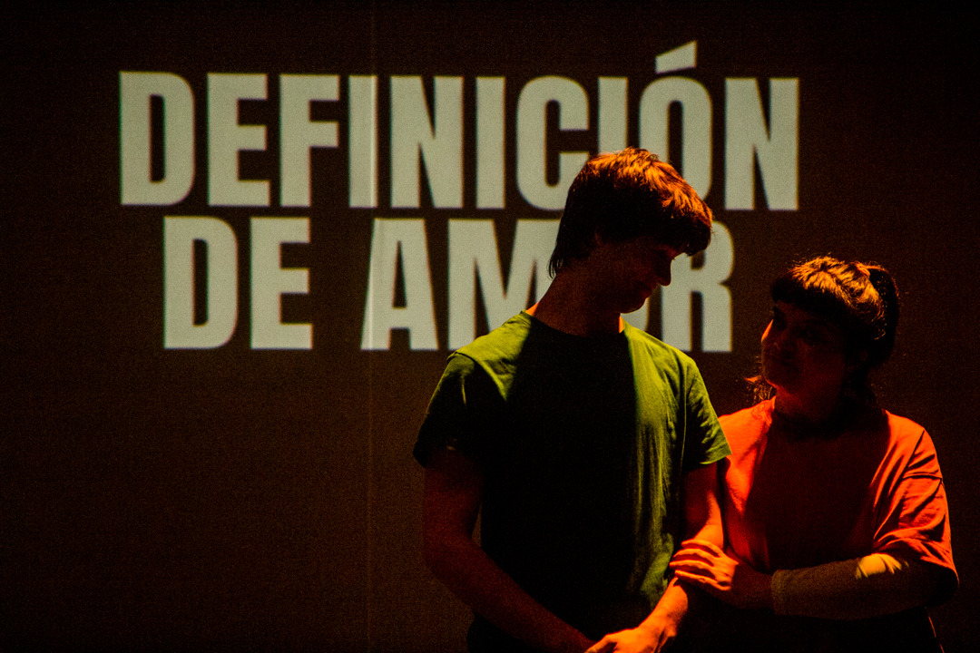 CrAsh. El amor no duele – Crece desde el pie